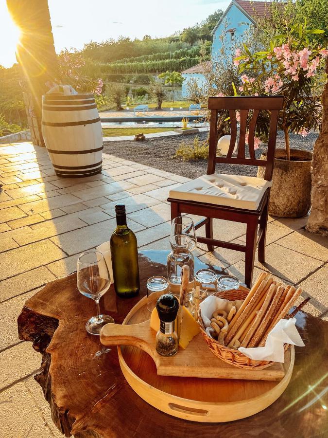 Skerlj Wine Estate Guest House Tomaj Luaran gambar